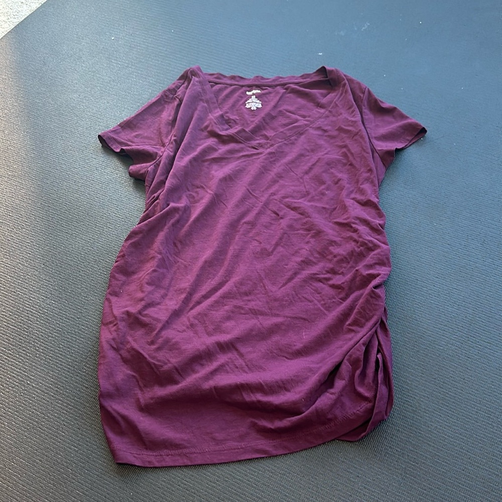 💜5 for $25 Sonoma purple maternity T-shirt
